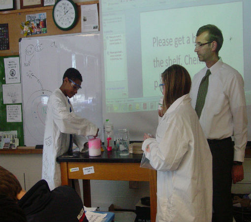 Making slime from elmers glue